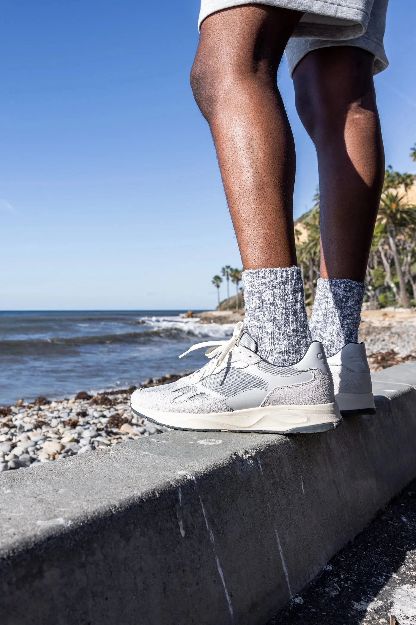 CLAE ZUMA- MICROCHIP SUEDE LIGHT GREY