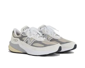 Men`s 990v6 NB Sneakers