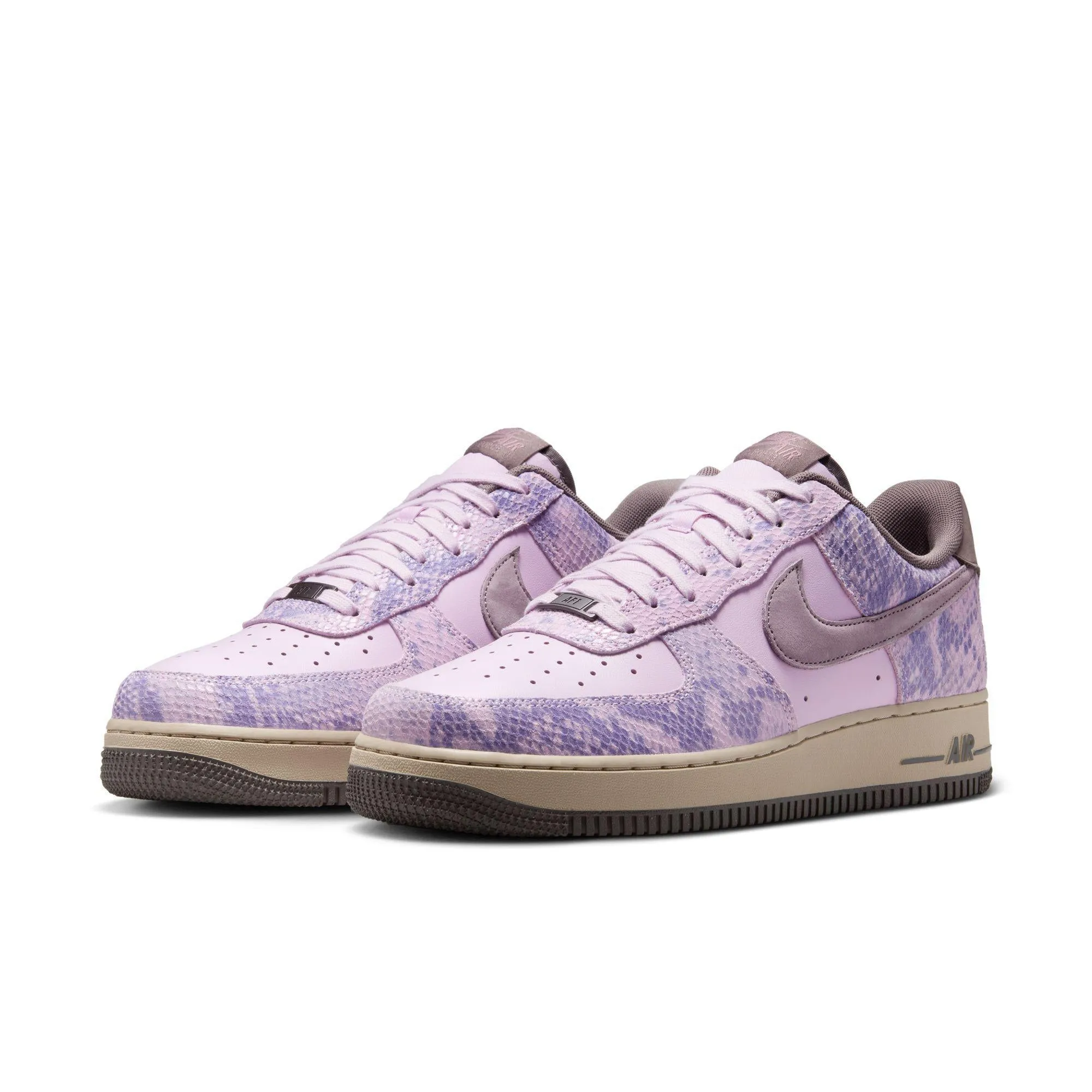 Nike Air Force 1 '07 LV8 Doll/Taupe Grey-Sanddrift-Cave Stone