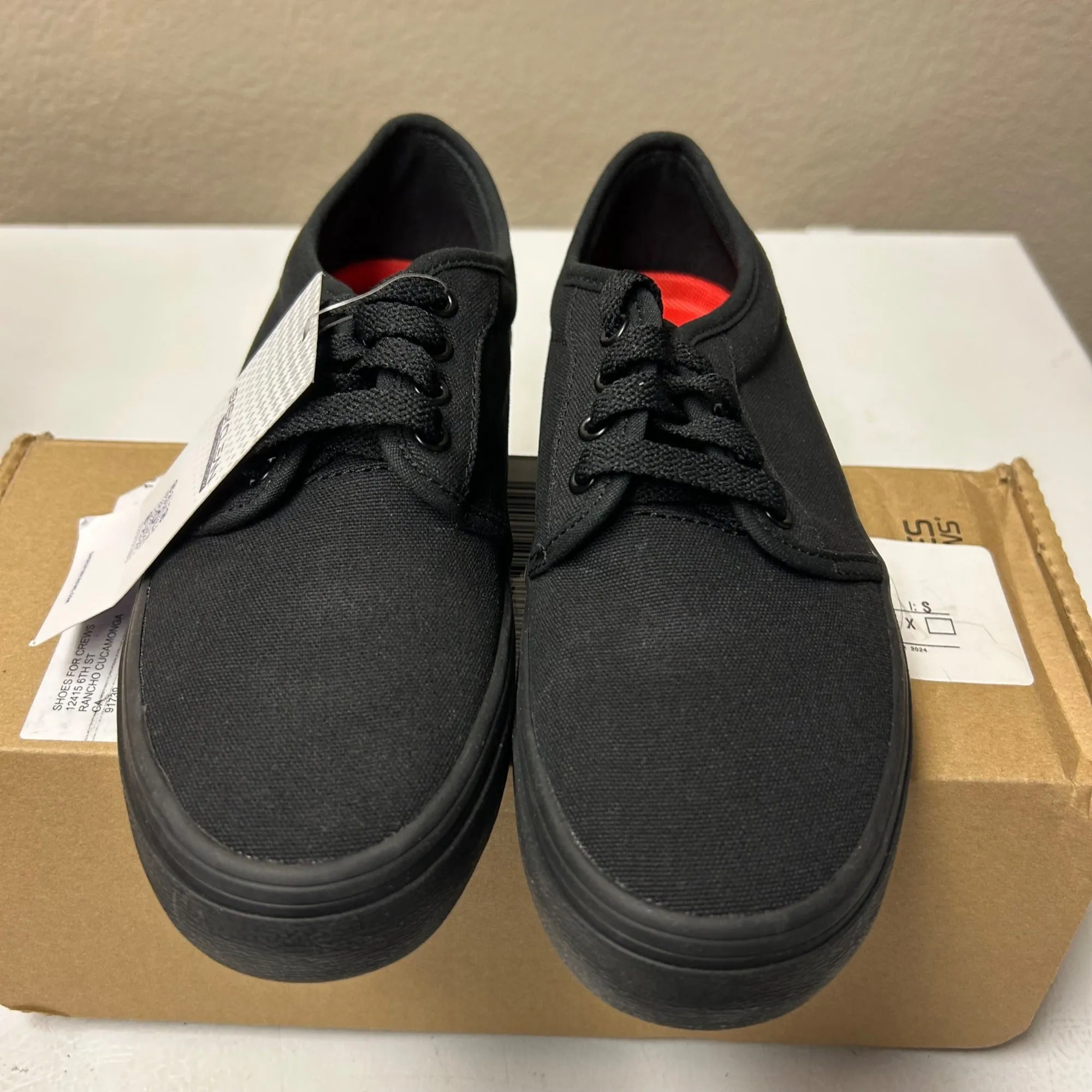 Shoes for Crews ‘Merlin’ Unisex Black Canvas Shoes Men’s 4.5 Women’s 6