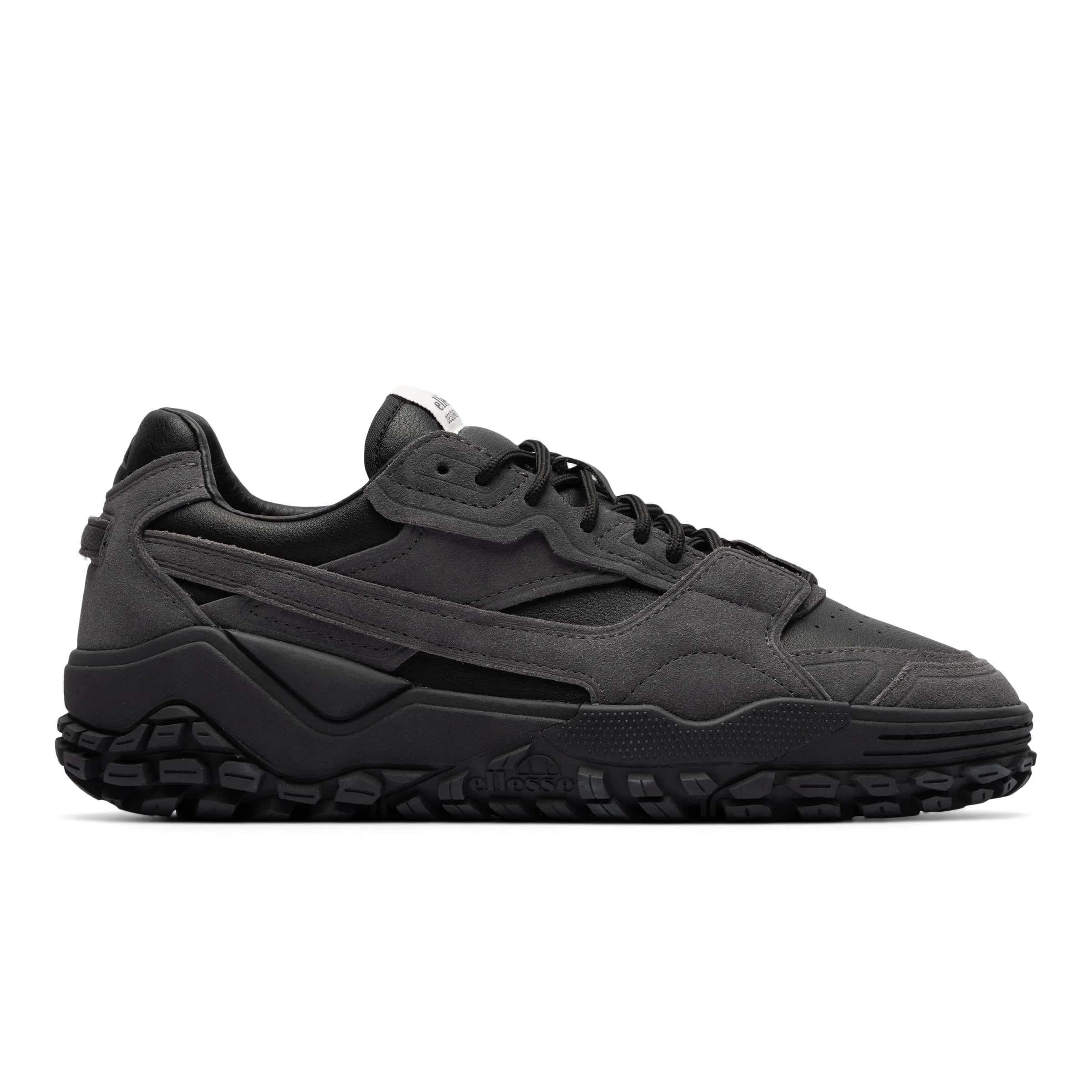 WOMEN'S LSR LUXE TRAINER